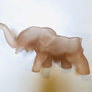 Tiara Pink Frosted Glass Elephant Trinket Box